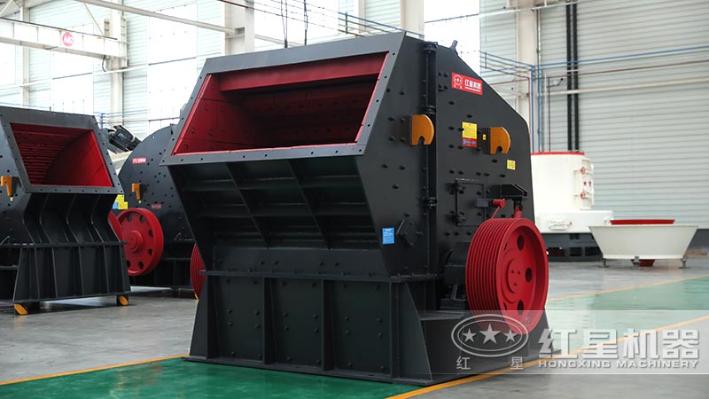 反擊破用于中等硬度石頭細(xì)碎 反擊破用于中等硬度石頭細(xì)碎