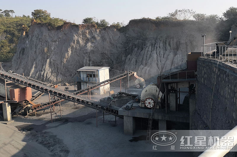 錘式碎煤機工作現(xiàn)場圖片