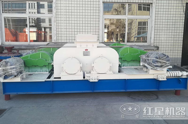 時(shí)產(chǎn)15噸小型制砂機(jī)多少錢一臺？圖片及型號