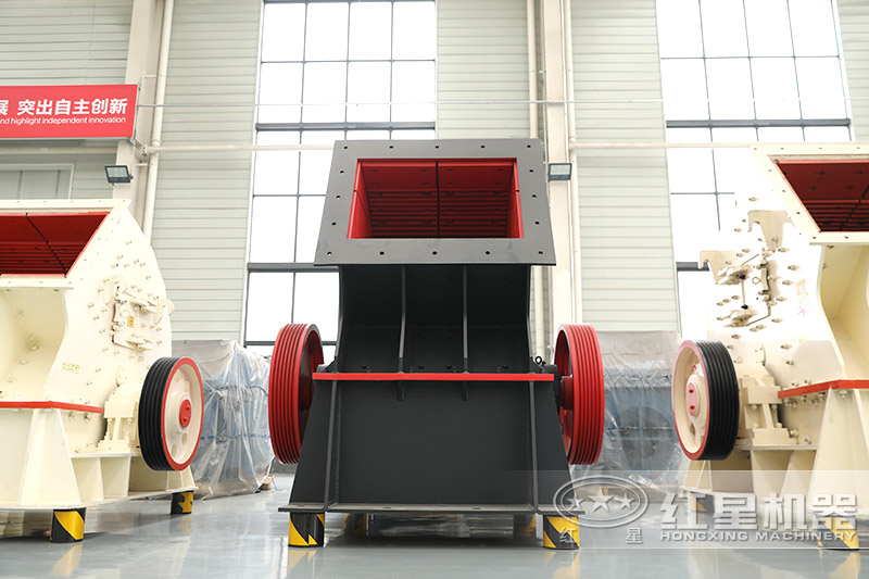 鵝卵石制沙機(jī)型號(hào)時(shí)產(chǎn)300噸有哪些，一臺(tái)價(jià)格多少？附視頻