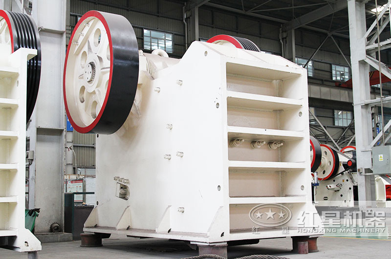 石頭破碎需要辦理什么手續(xù)？用什么破碎機？